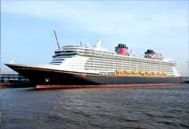 Лайнер Disney Fantasy, компания Disney Cruise Line