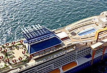 Лайнер Celebrity Edge, круизная компания Celebrity Cruises