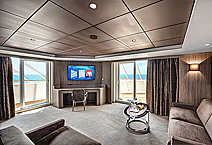 Yacht Club Royal Suite   MSC Grandiosa
